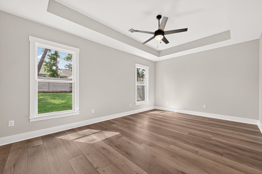 Spacious, unfurnished interior of a new home in Two Step Farm, Montgomery (Image 19).