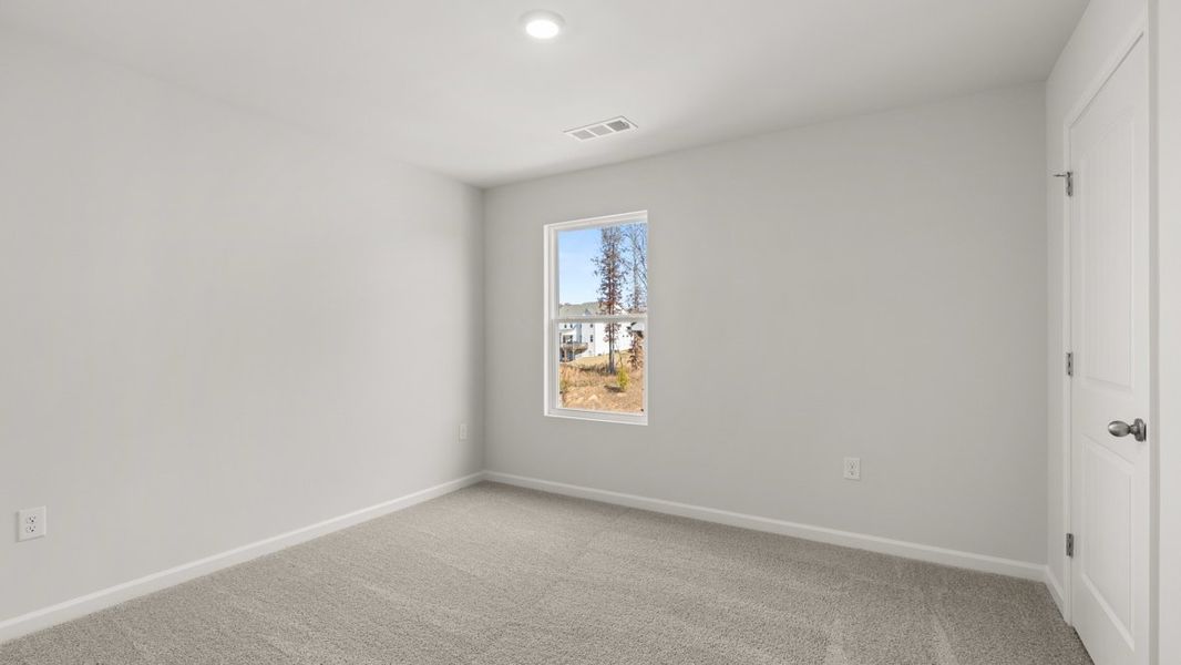 Representative unfurnished interior of a home built from the Belfort by D.R. Horton in Hamptons at Riverwood North, Dallas (Image 21).