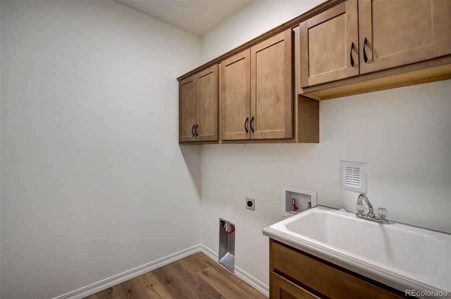 Furnished interior view inside a new home in , Colorado Springs (Image 10).