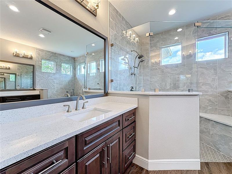 Furnished interior view inside a new home in , Orlando (Image 8).