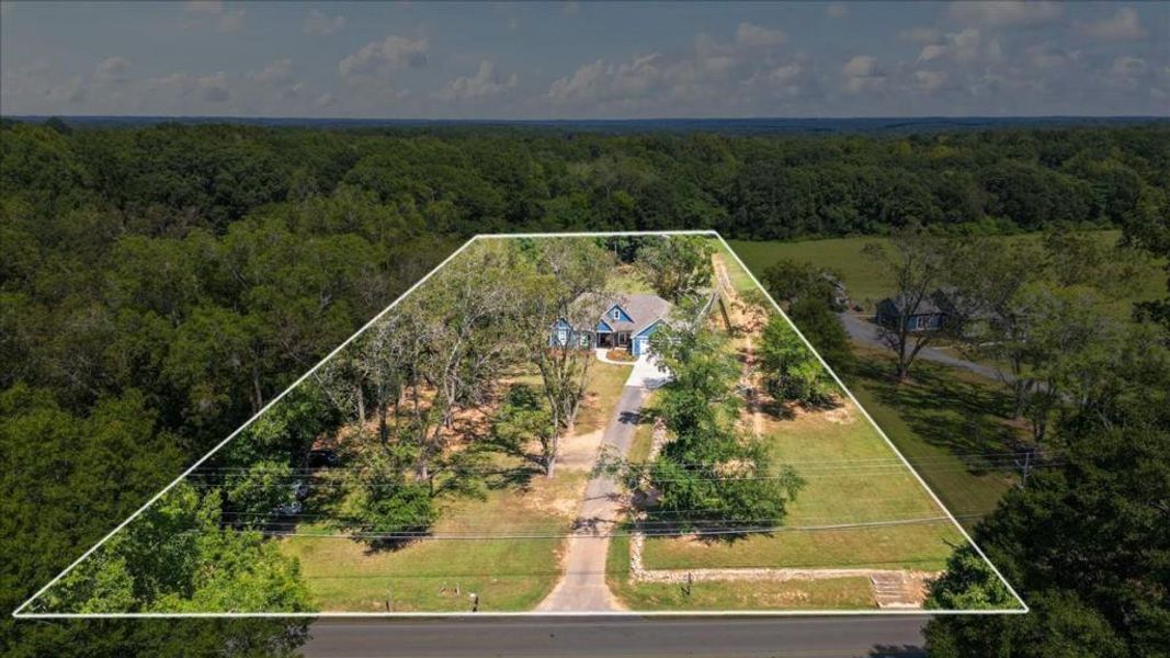 Image 34 of a home in .