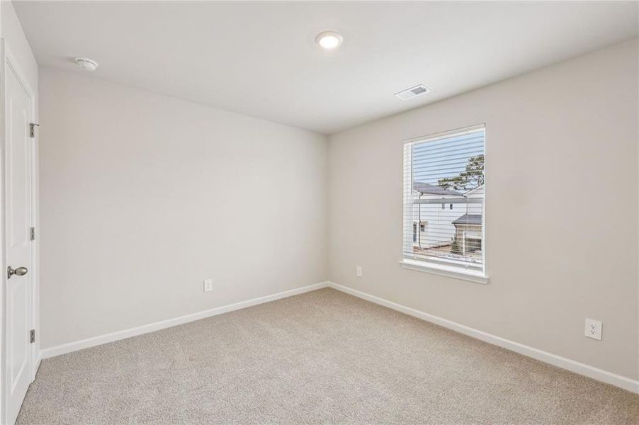 Spacious, unfurnished interior of a new home in Hawthorne Station, College Park (Image 30). Spacious, unfurnished interior of a new home in Hawthorne Station, College Park (Image 30).