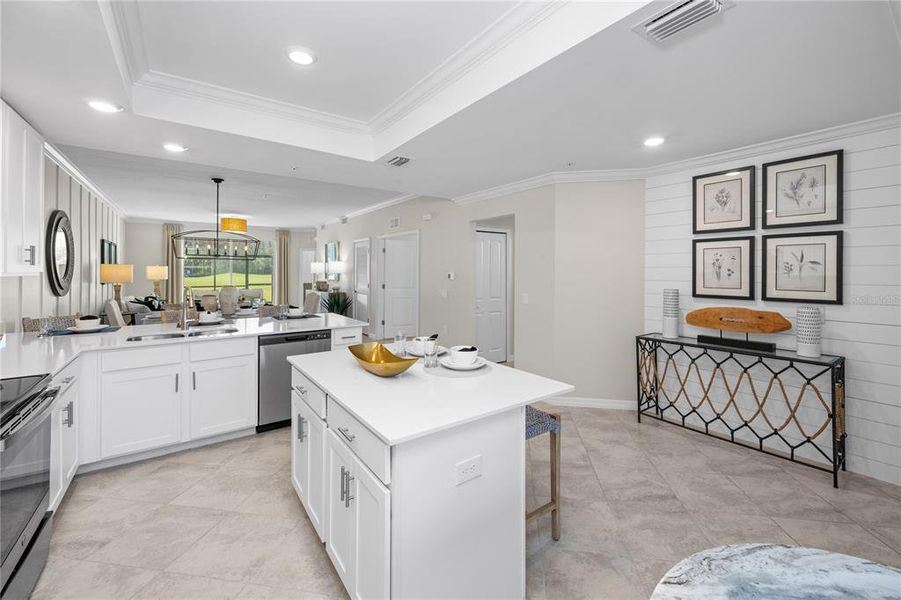Furnished interior view inside a new home in Calusa Country Club, Lakewood Ranch (Image 10).