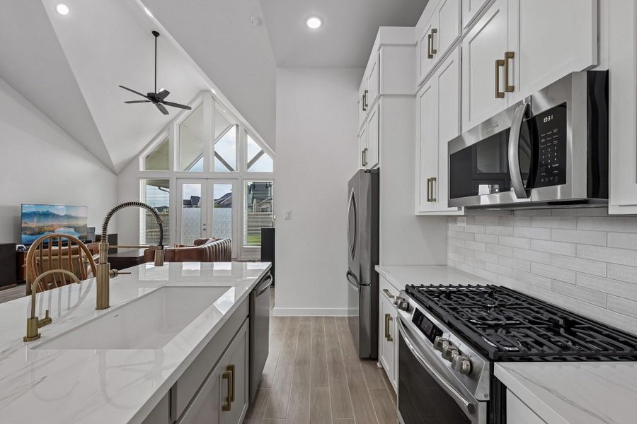 Furnished interior view inside a new home in Jubilee 45', 70', Hockley (Image 36).