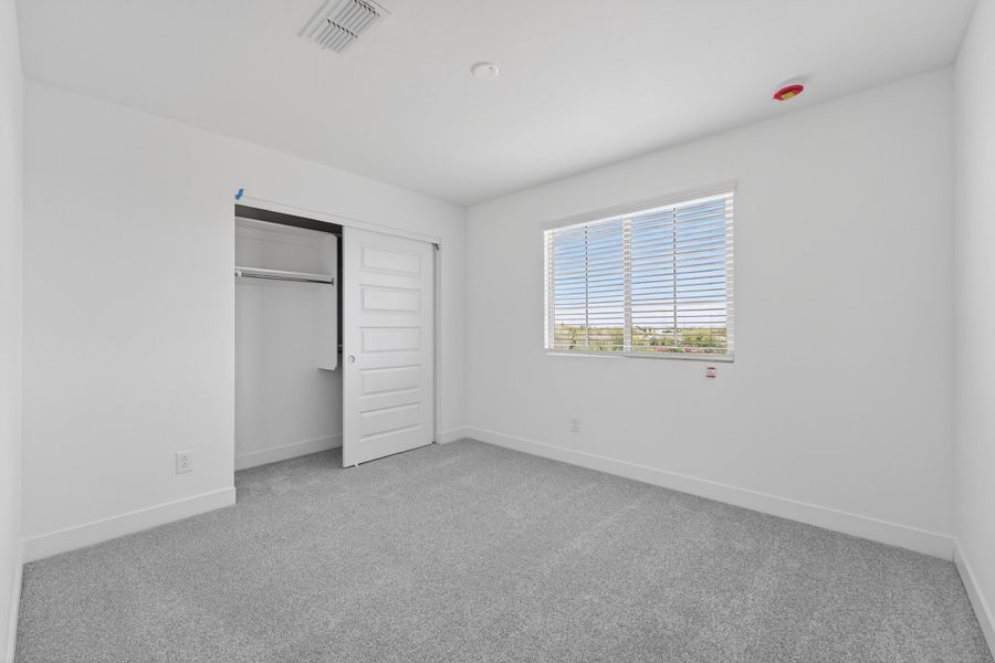 Spacious, unfurnished interior of a new home in La Mira, Mesa (Image 17). Spacious, unfurnished interior of a new home in La Mira, Mesa (Image 17).
