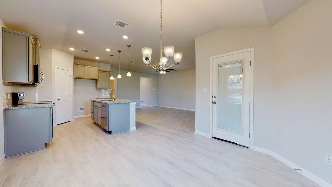 Image 19 of a home in Creekfall. Image 19 of a home in Creekfall.