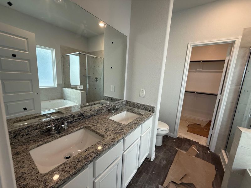 Image 6 of a home in Cliffstone Hills. Image 6 of a home in Cliffstone Hills.