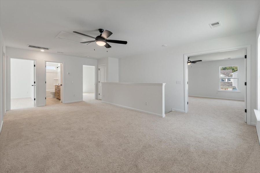 Spacious, unfurnished interior of a new home in Oakley Pointe, Moncks Corner (Image 23). Spacious, unfurnished interior of a new home in Oakley Pointe, Moncks Corner (Image 23).