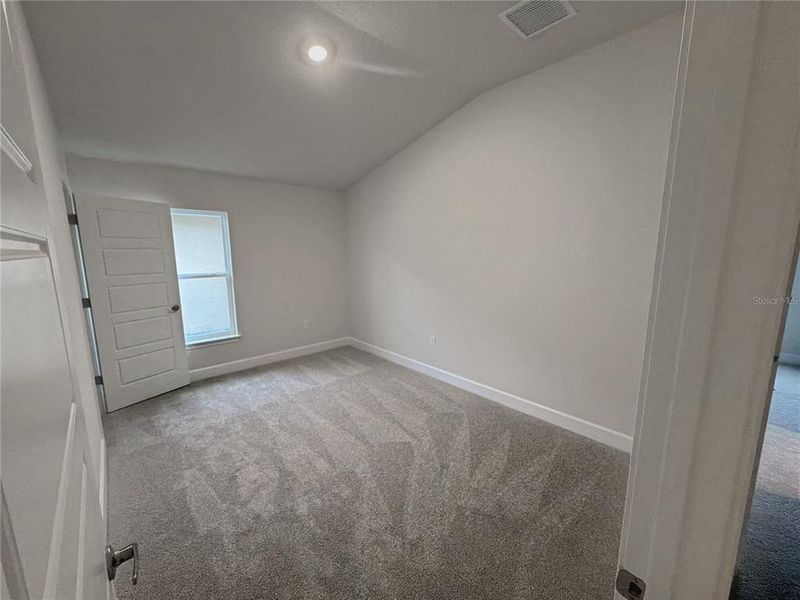 Spacious, unfurnished interior of a new home in , St. Cloud (Image 12).