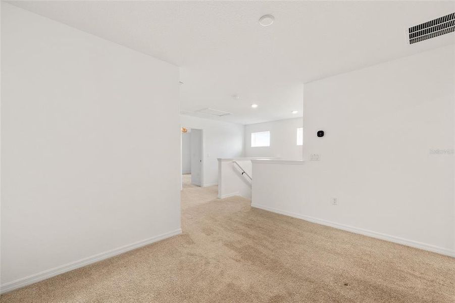 Spacious, unfurnished interior of a new home in Calesa Township, Ocala (Image 57). Spacious, unfurnished interior of a new home in Calesa Township, Ocala (Image 57).