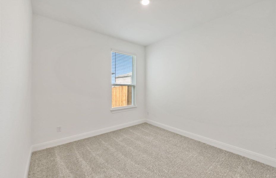 Spacious, unfurnished interior of a new home in Lagos, Manor (Image 15).