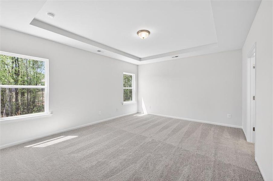 Spacious, unfurnished interior of a new home in Evergreen at Lakeside, Temple (Image 23).