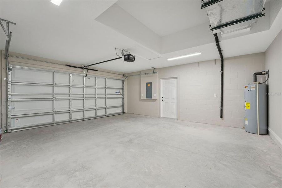 Spacious, unfurnished interior of a new home in , Brooksville (Image 36). Spacious, unfurnished interior of a new home in , Brooksville (Image 36).