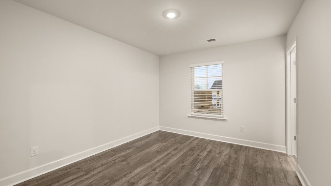 Spacious, unfurnished interior of a new home in The Gates at Pates Creek, Hampton (Image 30).