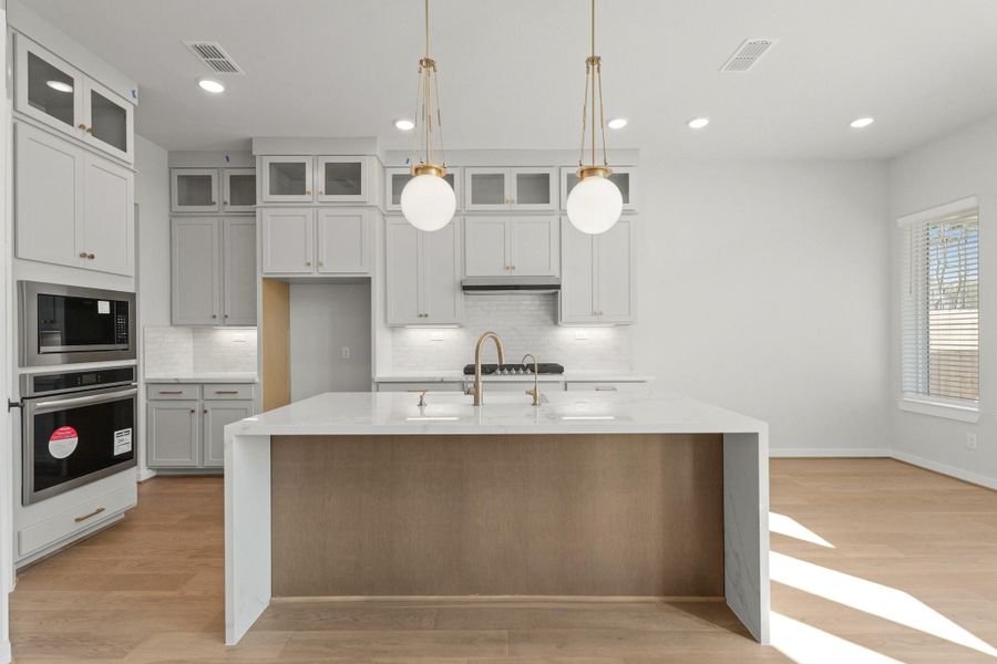 Furnished interior view inside a new home in The Highlands 50', Porter (Image 3). Furnished interior view inside a new home in The Highlands 50', Porter (Image 3).