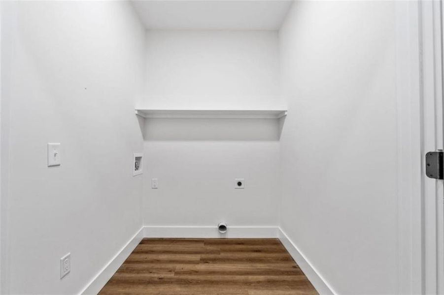 Image 38 of a home in .