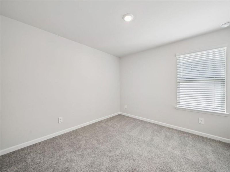 Spacious, unfurnished interior of a new home in Martin Springs - Reserve Series, Lawrenceville (Image 16).