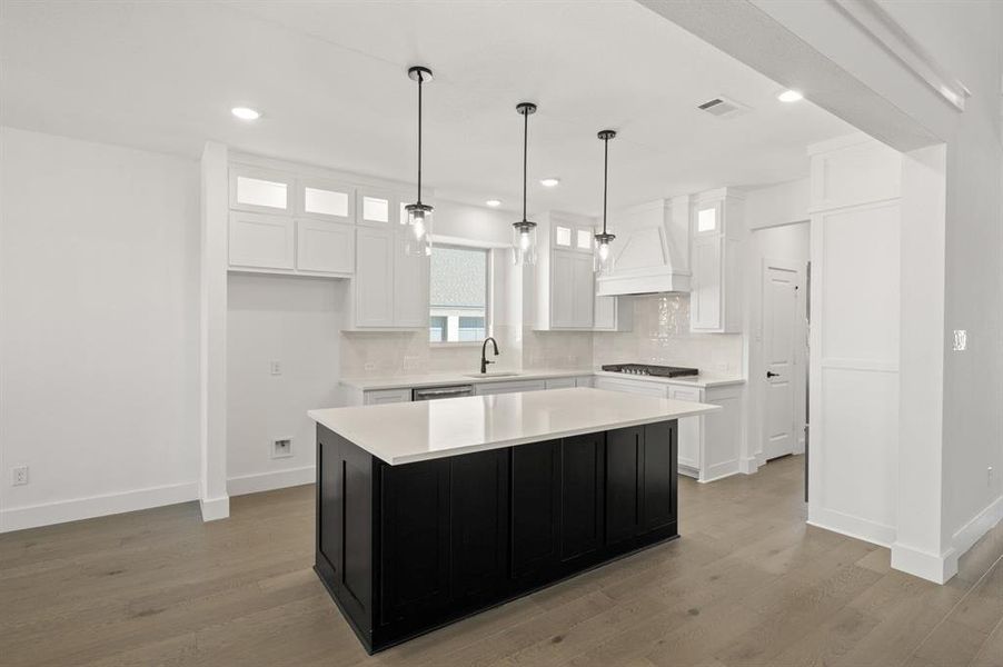 Furnished interior view inside a new home in Shady Valley Estates, Midlothian (Image 9).