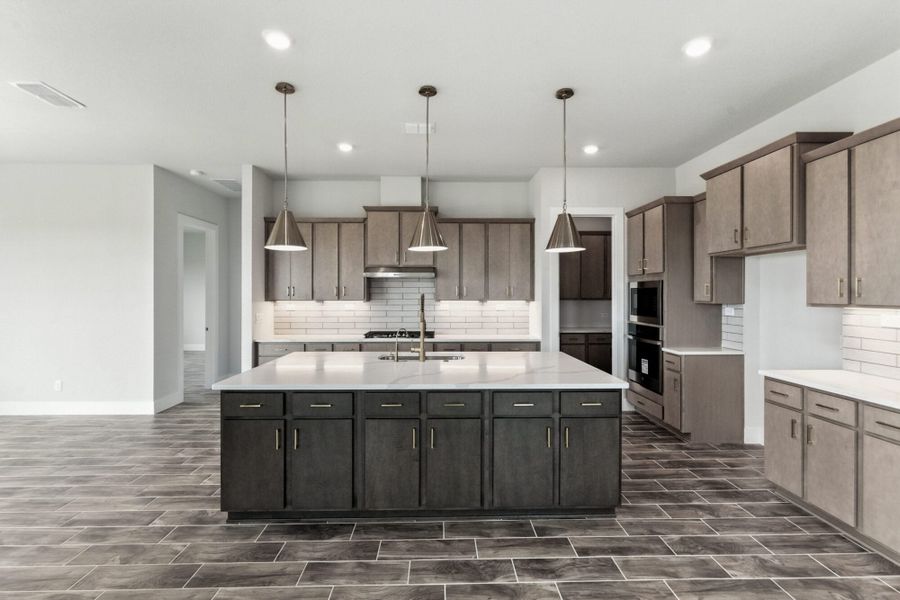 Furnished interior view inside a new home in Weltner Farms 60’s, New Braunfels (Image 6).