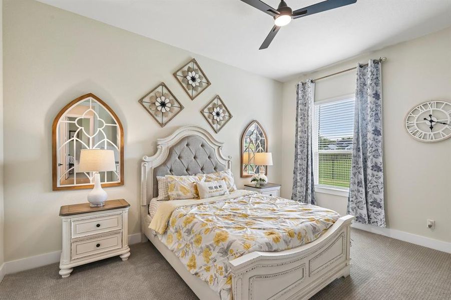 Furnished interior view inside a new home in King Crossing Estates, Van Alstyne (Image 28). Furnished interior view inside a new home in King Crossing Estates, Van Alstyne (Image 28).
