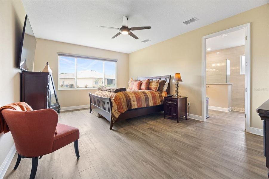 Furnished interior view inside a new home in , Ocala (Image 22).