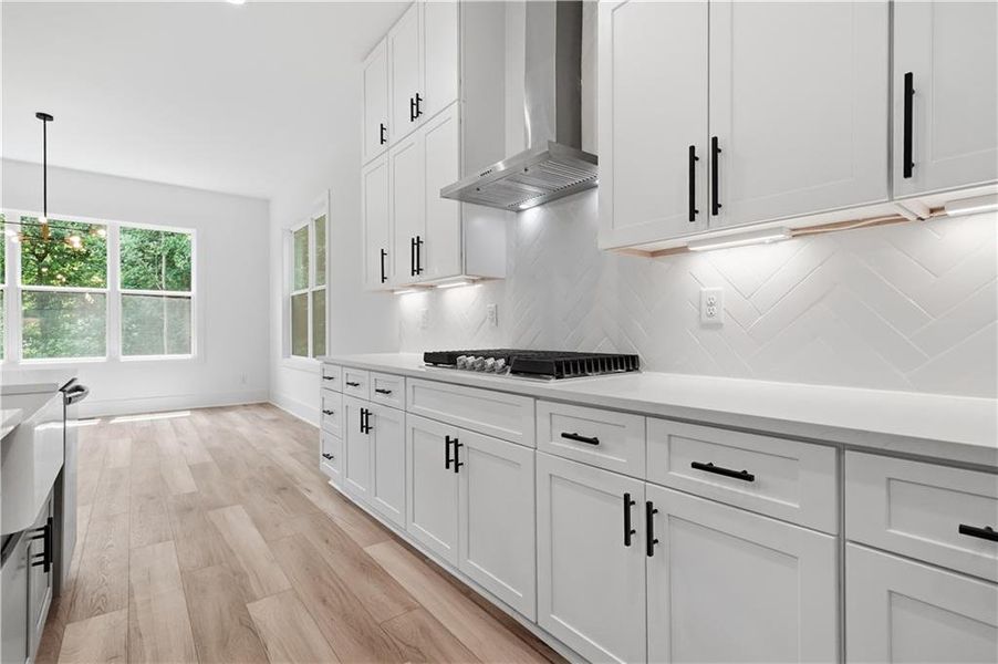 Furnished interior view inside a new home in , Jefferson (Image 8).