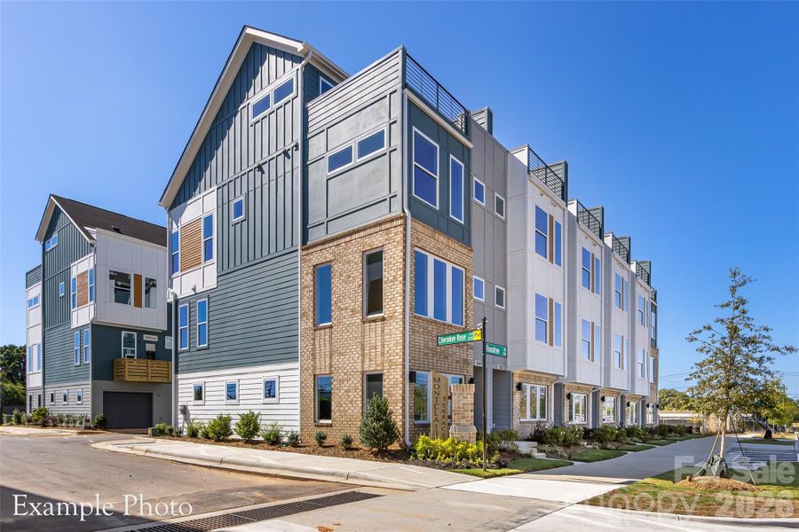 Condo located in Charlotte, NC showcasing its design and architecture (Image 4). Condo located in Charlotte, NC showcasing its design and architecture (Image 4).