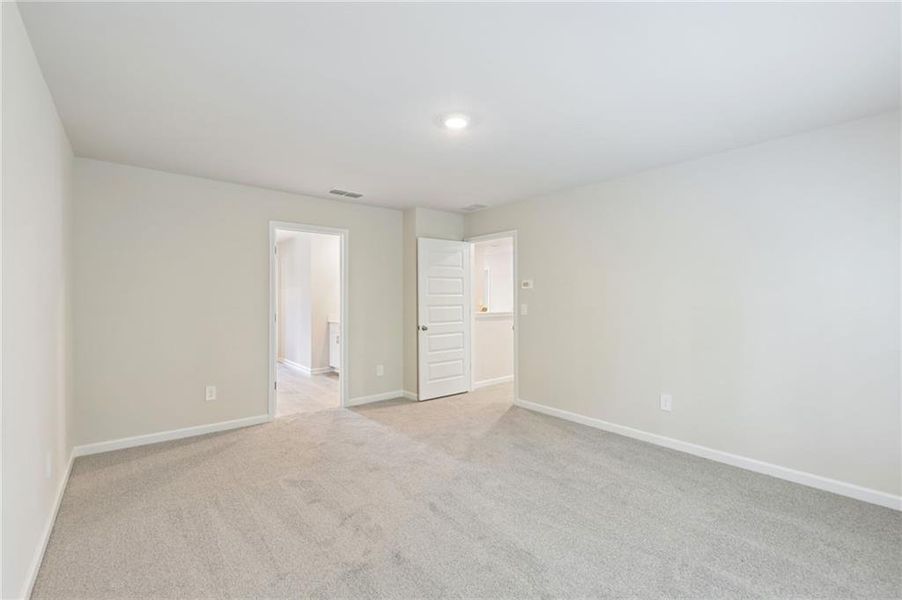 Spacious, unfurnished interior of a new home in Martin Springs - Estate Series, Lawrenceville (Image 47). Spacious, unfurnished interior of a new home in Martin Springs - Estate Series, Lawrenceville (Image 47).