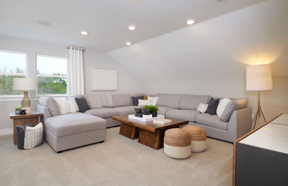 Representative furnished interior of a home built from the Stellar by Del Webb in Del Webb Austin at Lost Pines, Bastrop (Image 8). Representative furnished interior of a home built from the Stellar by Del Webb in Del Webb Austin at Lost Pines, Bastrop (Image 8).