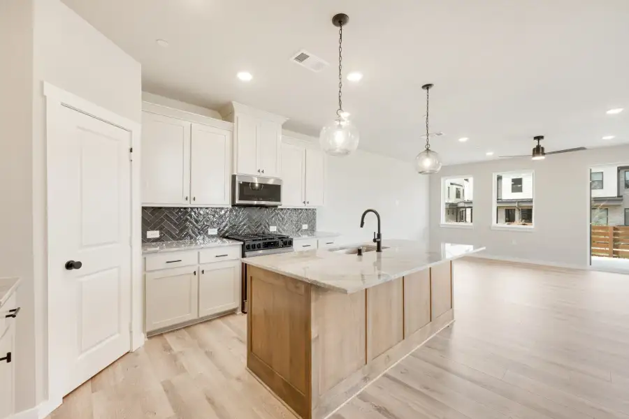 Furnished interior view inside a new home in Ten Mile Creek, Celina (Image 7).