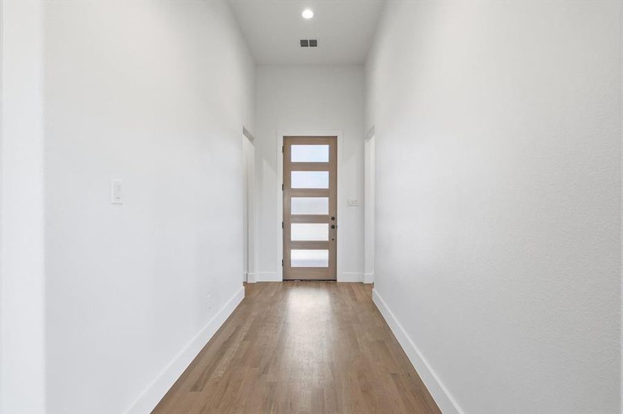 Spacious, unfurnished interior of a new home in , McKinney (Image 18).