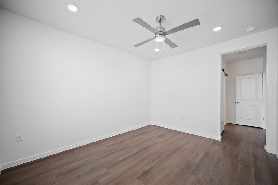 Spacious, unfurnished interior of a new home in The Residences at Victory Ridge, Colorado Springs (Image 20). Spacious, unfurnished interior of a new home in The Residences at Victory Ridge, Colorado Springs (Image 20).