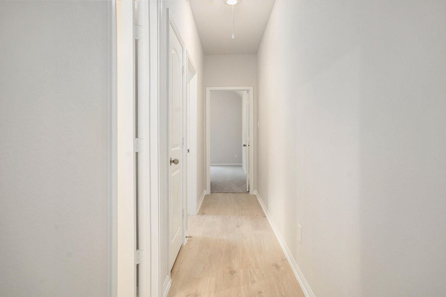 Image 6 of a home in Encino Estates. Image 6 of a home in Encino Estates.