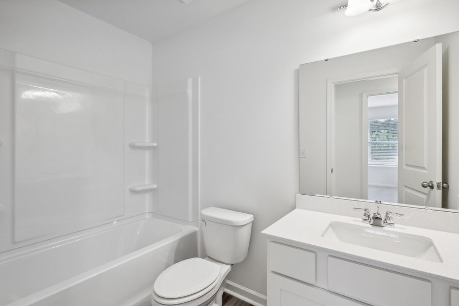 Representative furnished interior of a home built from the Celestial by Starlight Homes in Glenn Crossing, Durham (Image 13).