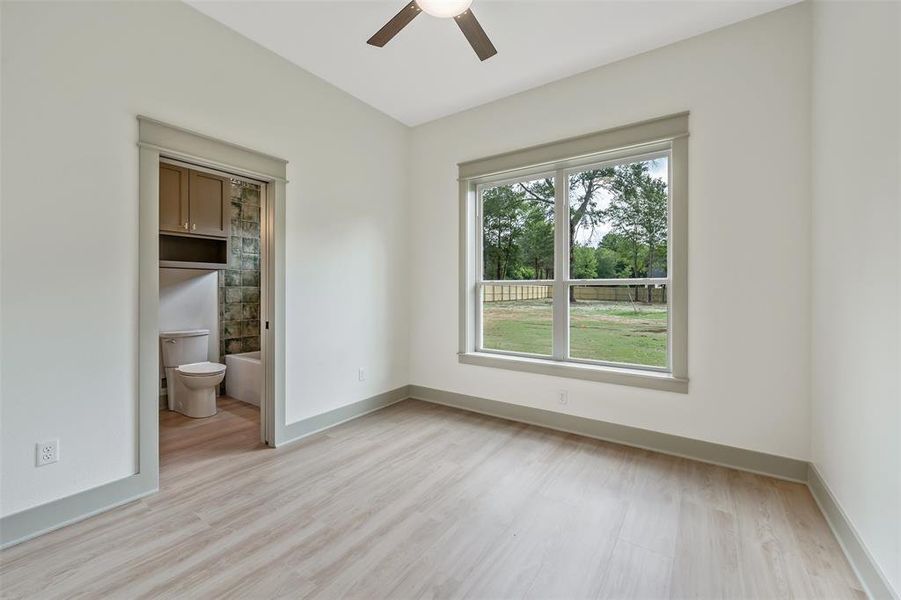 Spacious, unfurnished interior of a new home in , Flint (Image 20).