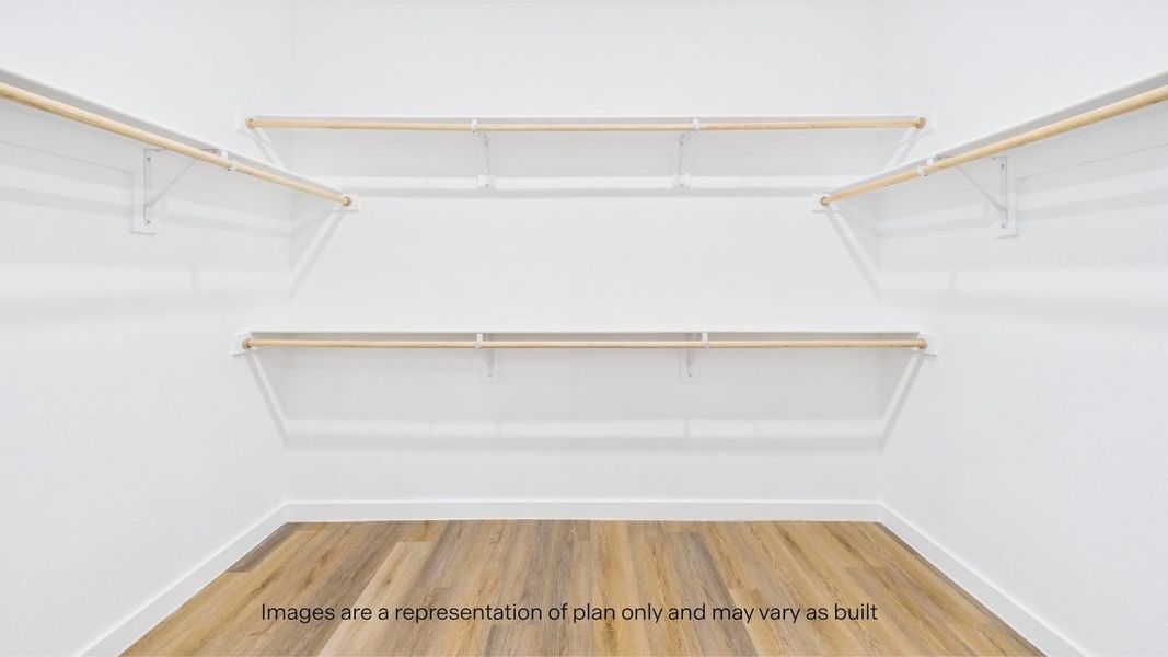 Spacious, unfurnished interior of a new home in Viridian, Lubbock (Image 24).