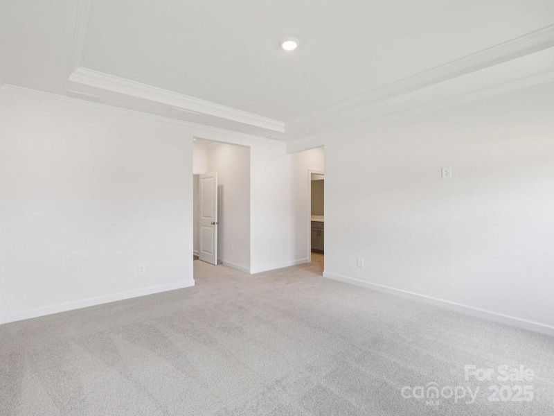 Photo is not of the actual home, but is an inspirational photo of builder’s model home and may depict options, furnishings, and/or decorator features that are not included Photo is not of the actual home, but is an inspirational photo of builder’s model home and may depict options, furnishings, and/or decorator features that are not included