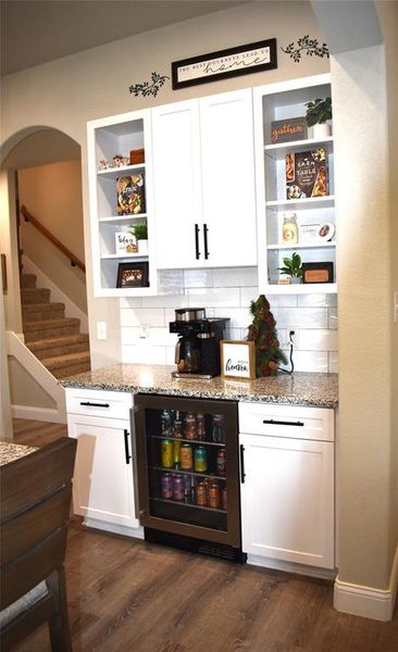 Furnished interior view inside a new home in , Grandview (Image 6). Furnished interior view inside a new home in , Grandview (Image 6).