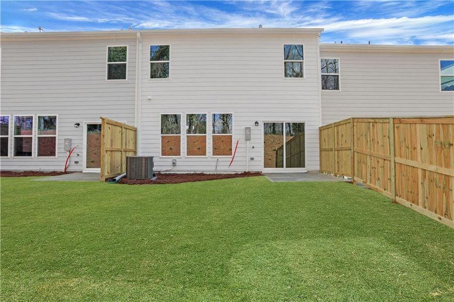 Exterior details and patio area of a home in , Dawsonville (Image 4).