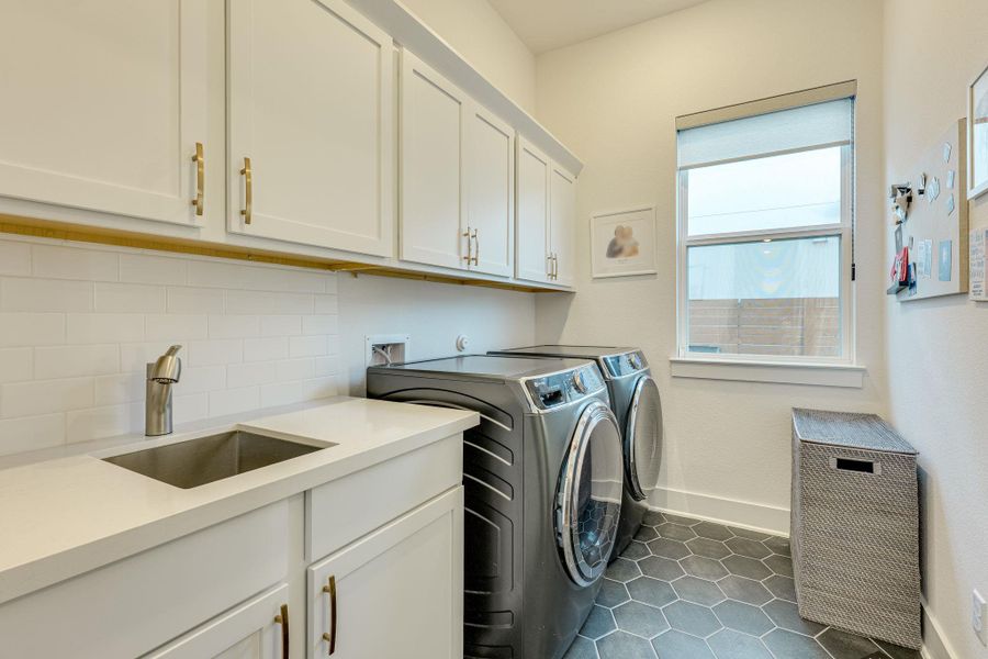 Furnished interior view inside a new home in , Leander (Image 25).