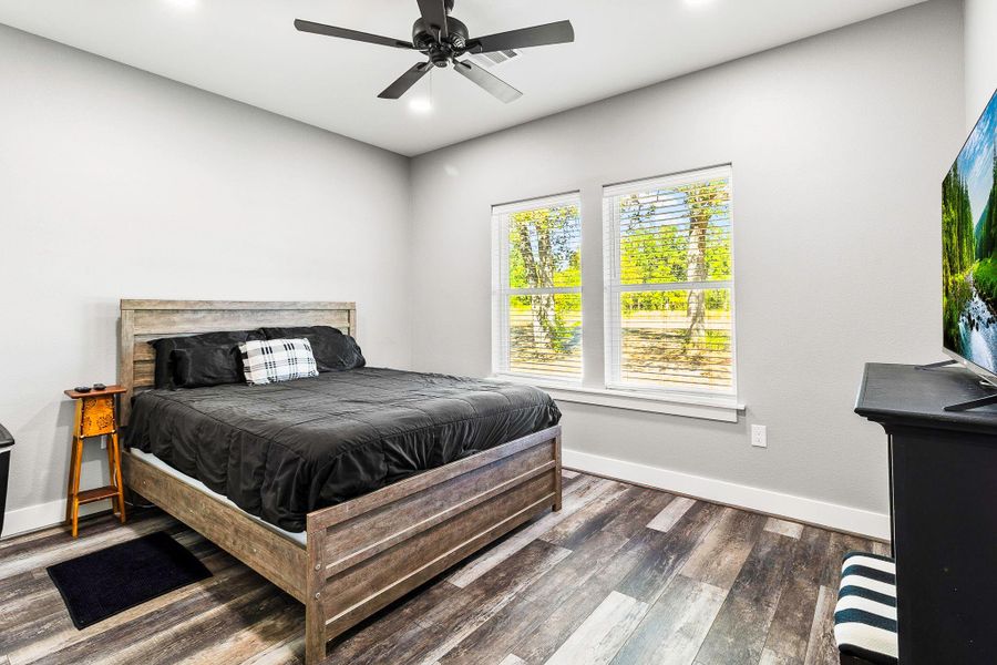 Furnished interior view inside a new home in , Normangee (Image 10).