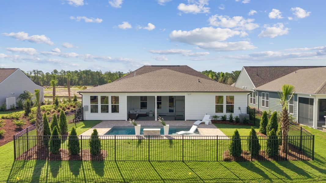 Representative exterior details of a home built from the Stardom by Del Webb in Del Webb Ocean Isle Beach, Shallotte (Image 4).