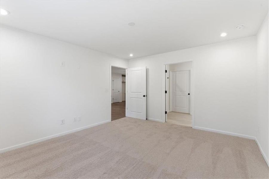 Spacious, unfurnished interior of a new home in Silver Leaf, Dawsonville (Image 23).