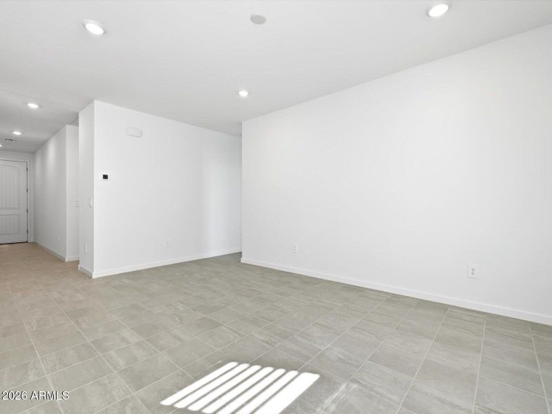 13-ceef706e-cb30-4ef5-a8d9-4ce09a7f43bb