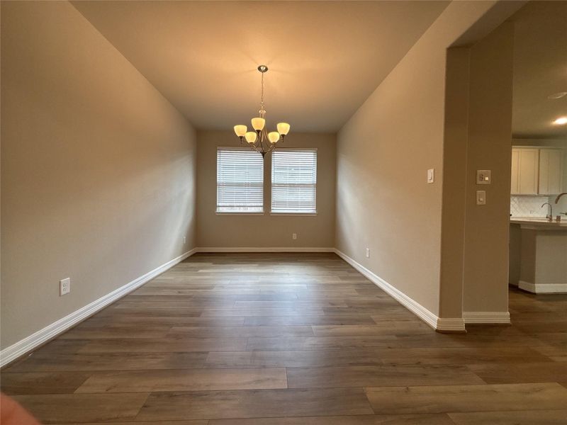Spacious, unfurnished interior of a new home in Sunterra, Katy (Image 16).