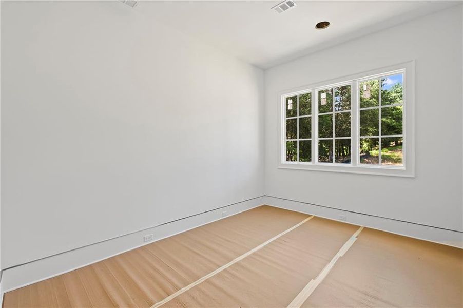 Spacious, unfurnished interior of a new home in , Milton (Image 30).