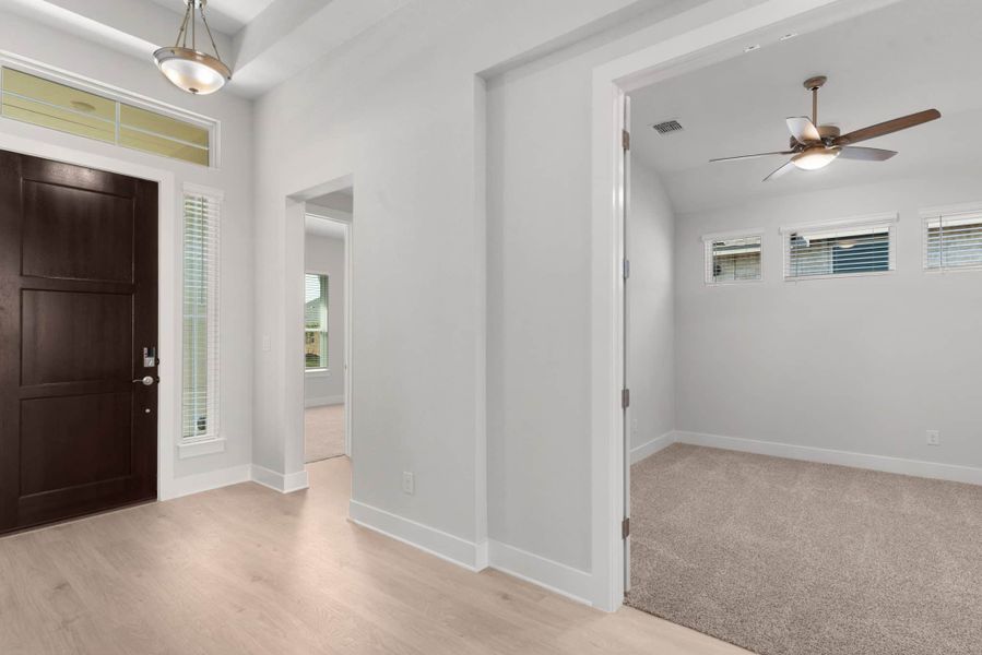 Spacious, unfurnished interior of a new home in Broken Oak, Georgetown (Image 19). Spacious, unfurnished interior of a new home in Broken Oak, Georgetown (Image 19).