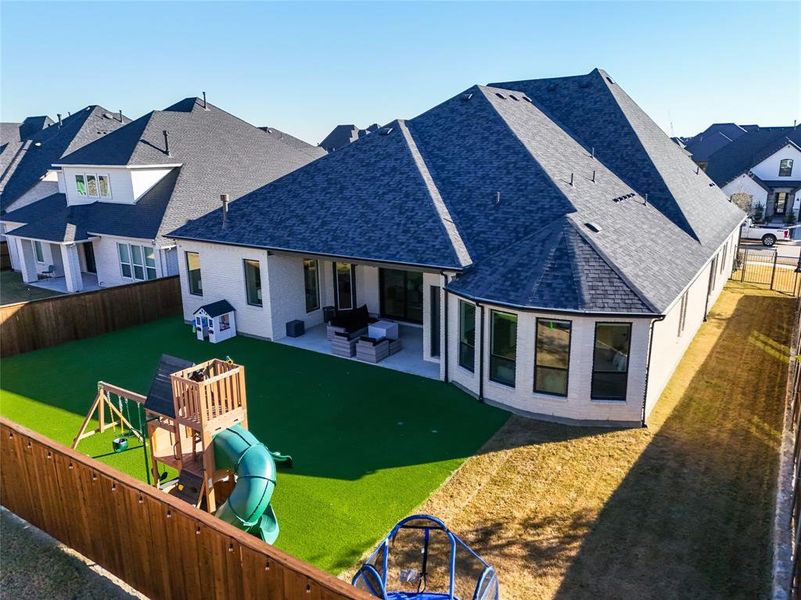 Exterior details and patio area of a home in Lakewood at Brookhollow – 60′, Prosper (Image 23).