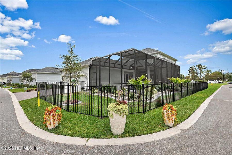 Image 33 of a home in .