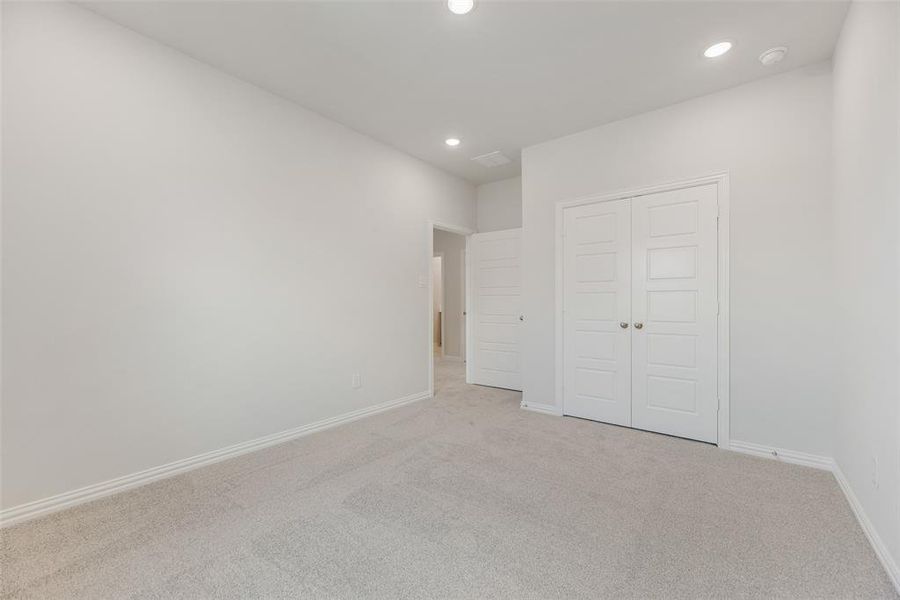 Spacious, unfurnished interior of a new home in Sutton Fields, Celina (Image 13).